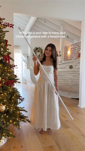 This is your sign to use a tension rod to hang your Christmas garland 🎄 it’s the best hack as there’s no damage to your walls and it’s super easy to put up! I wrapped the tension rod with greenery before adding my @Balsam Hill Australia Heritage Spice garland using cable ties 🍒 will you try this one this season? Hope this was helpful lovelies xx [gifted] #christmasgarland #christmasdecor #christmasspirit #tipsandtricks #chirstmasdecorations Credit: mama_mila_ | DecorDreamscape