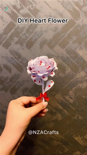 DIY Valentine's Day Flower Craft Ideas