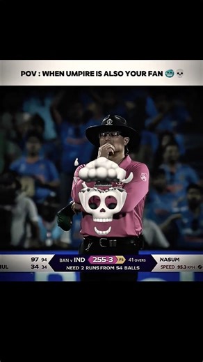 Umpire bhi Kohli ka Fan? 😏🔥 #Shorts #Cricket