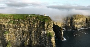 Cliffs Moher Shrouded Low Clouds On Stock Footage Video (100% Royalty-free) 1110578421 | Shutterstock