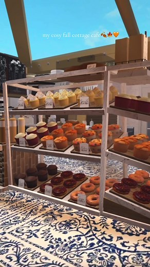 Rennovated Fall Cafe Tour in Bloxburg