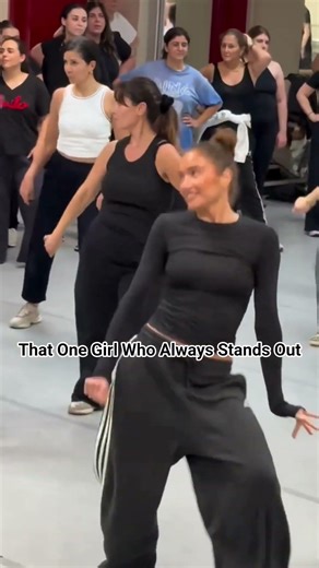 High Energy Paris Dance Class 🔥 (September Dance) | Bibanna