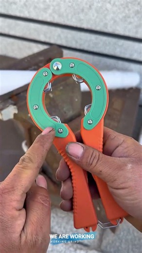 🛠️ Rotating PVC Pipe Cutter for Clean and Precise Cuts