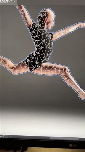 Move Body Parts Without Breaking Them - Photoshop Tutorial #Shorts