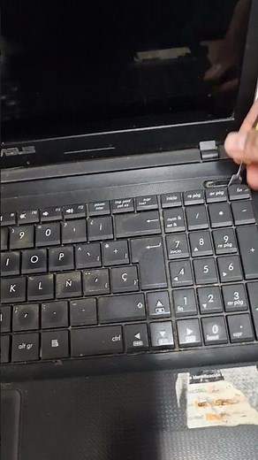 Changing the keyboard on an Asus laptop is very easy.