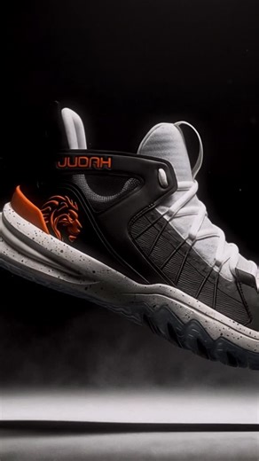 Jonathan Judah Isaac on Instagram: "🚨Judah 2 Available now🚨 @weareunitus When your identity is in Christ, nothing can touch your worth! 🙏🏽 Tag a Christian hooper 😎 #scripture #christian #unitus #basketball #weareunitus #sneakers"