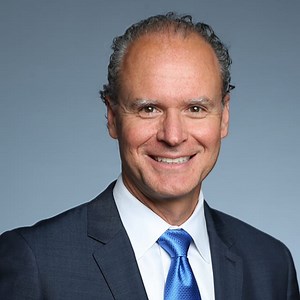 Dr. Peter Hoepfner | Hand Surgeon Grayslake | Libertyville Wrist Surgery