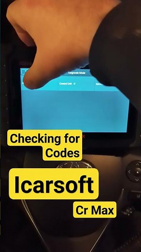 Checking for codes using Icarsoft Cr MAX #obd2 #icarsoft #shorts