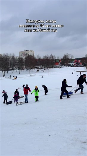 Татьяна Злыгостева (@buryatka.ey)’s video of snow fall