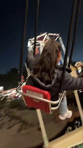 The swings at Disneyland are timeless #disneyland #disney