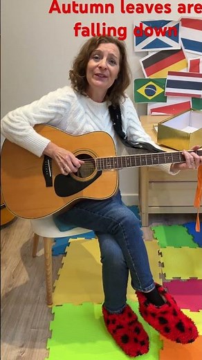 Autumn leaves are falling down - children's song