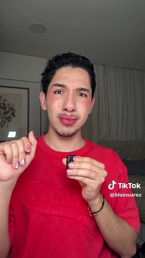 Apple-Inspired Makeup Tutorial Featuring iBlush