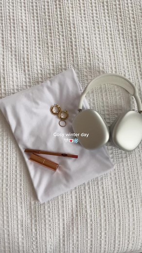 Lessons in Chemistry: Bonnie Garmus Audiobook on Apple Books