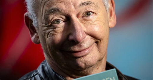 ‘Hendrik Groen’ onthult zijn identiteit voor Boekenweekgeschenk: ‘De grootste eer’