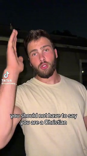 wacky human being #greenscreen #greenscreenvideo #funny #comedy #fyp #foryoupage #viral