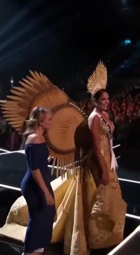 Walk went wrong #missuniverse #fashion #model #rampwalk #aivideo