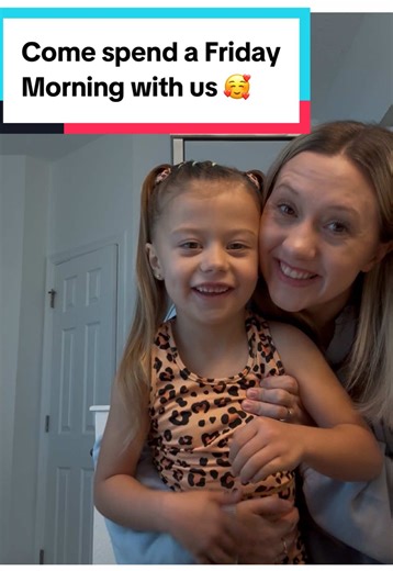 Cheerleaders Embrace the Holiday Spirit in Florida