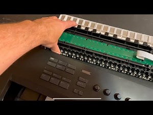 Dead Key Fix Native Instruments Komplete Kontrol A49 MIDI controller - rattling inside keyboard