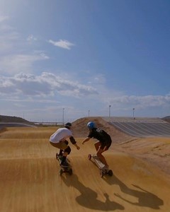 6.6K views · 163 reactions | Racing around a dirt pump track with a crew of friends is definitely something we want to do more of in 2020. This is the @evolveskateboardses crew enjoying some high powered electric skating! • #AllTerrainSkating #SkatesWithMates #2020SkateGoals #EvolveSkateboards #FeelTheDifference #EvolveSpain | Evolve Skateboards | Facebook