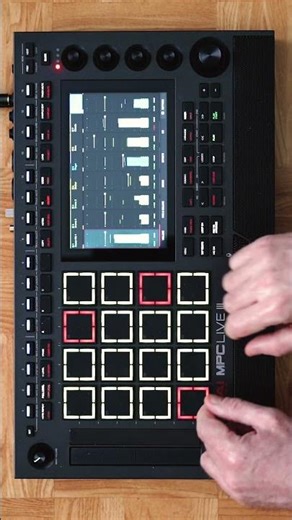 Akai MPC Live III , let’s try it out! 🎵 #akai #akaimpclive3 #electronicmusıc #deephouse #francisblue