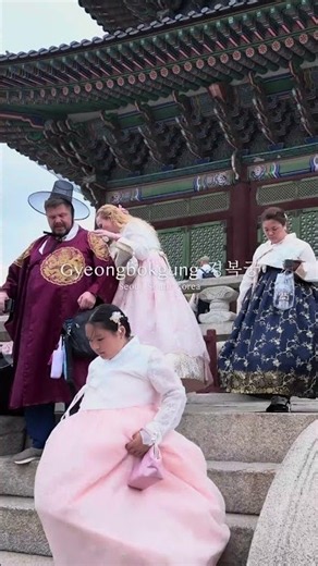 Seoul's royal secret: Gyeongbokgung Palace #korea #travelguide