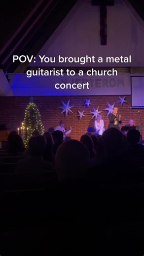 has to be my favourite live impovised solo ever! #viral #walkingintheair #nightwish #guitar #guitartok #solo #guitarsolo #impovisation #metal #live #livesolo #fyp #foryou