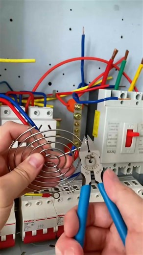 4.7K views · 11 reactions | Chrome Vanadium Steel Cutters — High Hardness, Precision, and Industrial Grade Quality #ProductReview #MustHaveTools #CuttingPliers #HighHardness | Laptop Repair Secrets | Facebook