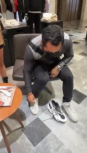 1.3M views · 12K reactions | Al fin compré los tenis que tanto quería, me costaron mucho dinero y a alguien no le gusto 梁 Me lo merecía la verdad 朗 | Edwin Luna | Facebook