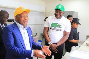 Côte d'Ivoire : le Ministre Siandou Fofana visite les espaces de restauration rapide 100% ivoirien à Abidjan - Abidjan.net News