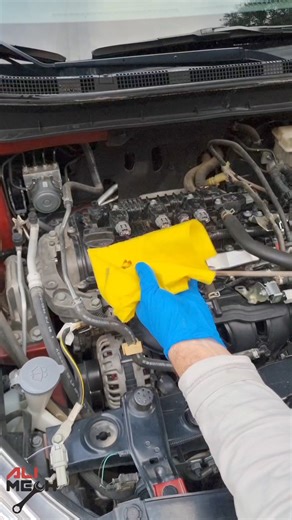 Engine oil change #Flush #oilchange #mechanic #cargirls #carguys #carwash #cleaning #satisfyingvideo #detailing #meguaers #maintenance #camry #qualityparts #qualityrepairs #alimech #headlights #brakerotors #brakerotor #satisfying #spain #barcelona #oilchange #reelart #artreels #toyota #powertools #diyprojects #restoration | Alimech