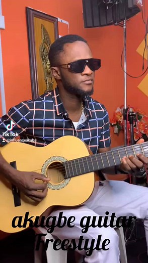 Akugbe guitar freestyle | Influence Akaba