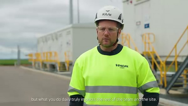 8.1K views · 273 reactions | When talking with Locky about his career journey from being a Service technician to now being a Site supervisor, you may notice two themes pop up: teamwork and continuous learning. Watch the video below to learn more, and head to the Vestas blog for an even deeper look into Locky's career journey: https://brnw.ch/21wGAfE | Vestas | Facebook