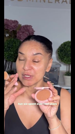 Soft Complexion Pressed Powder Foundation Guide