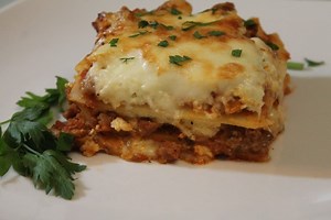 Easy Lasagna | I Heart Recipes