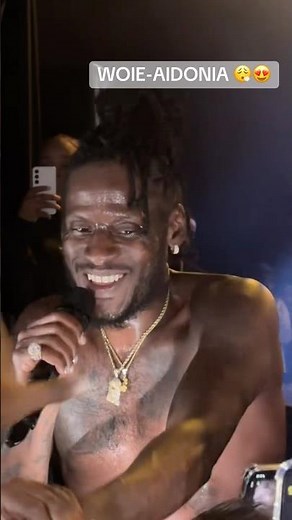 Aidonia performing and interacting with fans 🔥👌