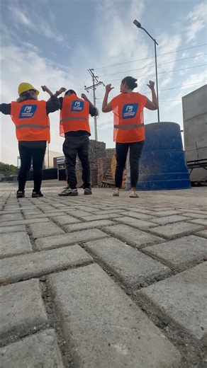 1.5K views · 89 reactions | ¡La emoción de construir con #Salvacero es real! ️​ En #Comandato encuentras los mejores materiales de construcción, con la calidad y resistencia que tu proyecto necesita.​ ¡Confía en lo mejor, confía en Comandato! | Comandato | Facebook