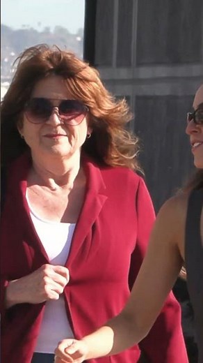 Trying The FART MACHINE Prank! (Hilarious Results!) 🤖😂