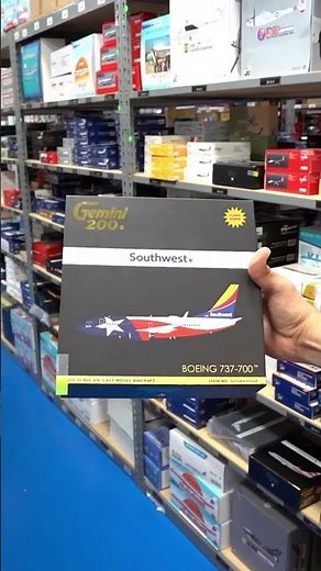 Plane models in all scales! From commercial jets to military aircraft