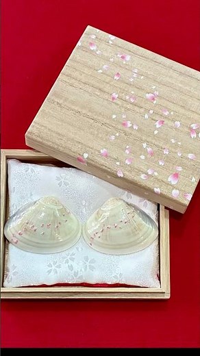 白無垢をイメージした貝合わせの和風リングピロー