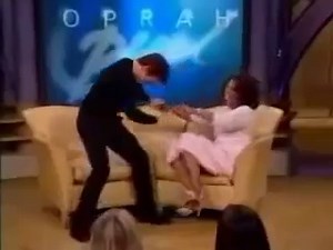 Tom Cruise Oprah Winfrey kanapéján 2005-ben