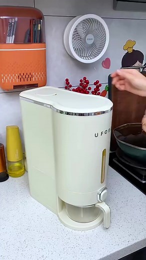 🌾 Elevate Your Rice Game with Our Stylish Kitchen Container! 🍚 Get here: http://bit.ly/ricekitchencontainer Search RICE CONTAINER on TEENFASHIONSTORE.COM to order this product 🍚 #KitchenContainers #KitchenOrganization #PantryGoals #StorageSolutions #OrganizedKitchen #HomeChefEssentials #FoodStorage #KitchenDecor #MessFreeCooking #ModernKitchen | Dresses