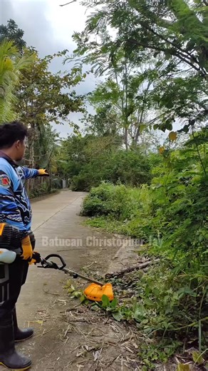 Small Acts of Kindness in Community Service