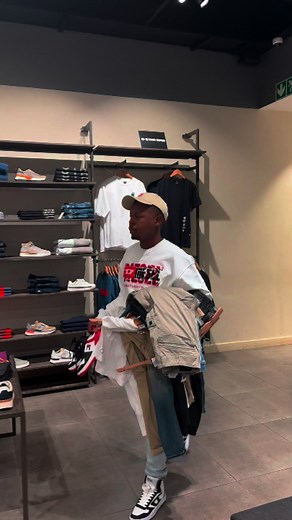 Exploring Middelburg Mall with Third Base Urban | Vlog with Goodwill