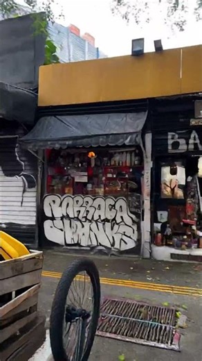 Alien Chaos - “Escola de Samba”