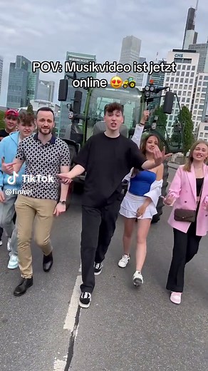 Dorfkinder Musikvideo jetzt auf YouTube verfügbar!