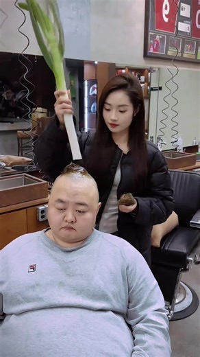 Transform Your Look with a New Hairstyle Today!