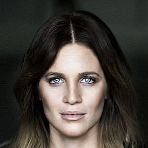 Liz Solari Boyfriend 2026: Dating History & Exes - CelebsCouples