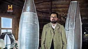 306K views · 6.2K reactions | Rusia, 1903. El poco conocido maestro de escuela ruso Tsiolkovsky publica un influyente artículo sobre la ciencia de los cohetes titulado Exploración del espacio exterior con aparatos de cohetes. En él, Tsiolkovsky presentó lo que llamó la Ecuación del cohete ideal, una fórmula para calcular la velocidad necesaria para enviar un objeto al espacio exterior.  Todo esto y más en tu pantalla de History #AlienígenasAncestrales | HISTORY | Facebook