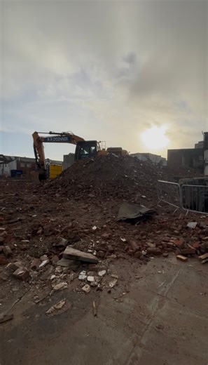 • MULTIVERSITY UPDATE • The team at Morgan Sindall have been making huge progress towards building the new student campus for Blackpool and The Fylde College on Cookson Street. The Multiversity will bring up to 3,000 staff and students into the town centre, as part of our major regeneration of the area. Plus - the college will be able to offer more than 70 courses for all age ranges, from further education to higher education and degrees. Here’s Cllr Mark Smith and Justin Kay to give you an upda