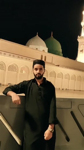 Allah! Jo log mujhe dua ke liye kehte hain, un sab ki jaiz muradein qubool farma, un ke dukh door farma, aur un ki zindagi mein barkat ata farma. Ya Allah! Humein Nabi ﷺ ki shafa‘at naseeb farma aur hamesha apne qareeb rakh. Ameen.”.... . . . . . .#Medinah #MadinahMunawwarah #Dua DuaFromMedinah Prayers IslamicReels IslamicReminder MasjidENabawi YaAllah Ameen Umrah Faith Blessings SpiritualVibes MuslimReels #Newyear #budget2024 #tuesday #tuesdaynight | ᎷᏗ ᏒᎥᎴᏋᏒ